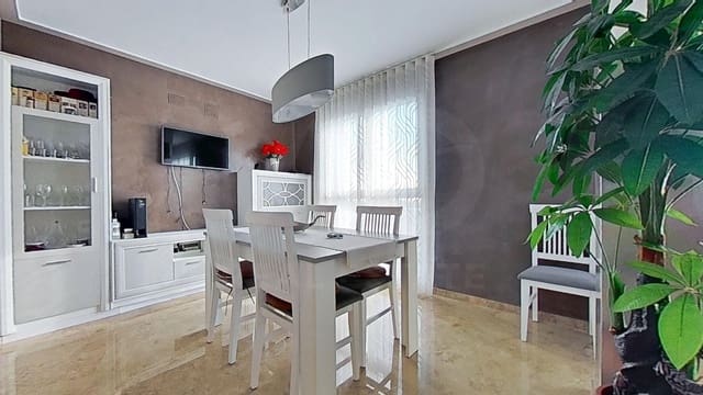3 soverom Penthouse til salgs i Almassora / Almazora med garasje - € 290 000 (Ref: 10172771)