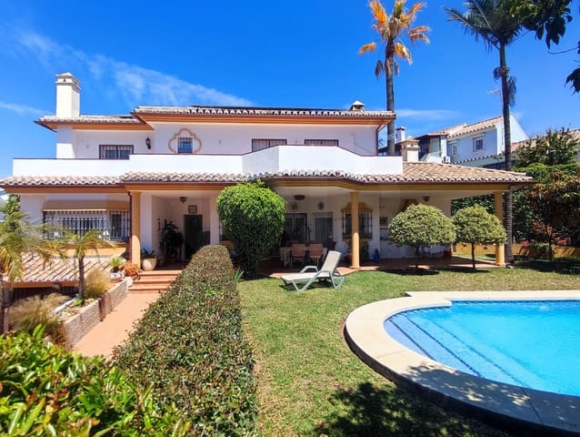Casa de 4 habitaciones en Huerta del Prado - La Montua, Marbella en venta con piscina garaje - 1.570.000 € (Ref: 10173098)