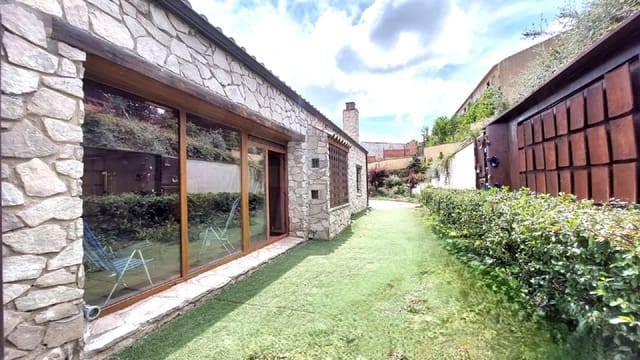 5 bedroom Townhouse for sale in Conesa with pool garage - € 385,000 (Ref: 10173100)