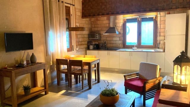 5 bedroom Townhouse for sale in Conesa with pool garage - € 385,000 (Ref: 10173100)