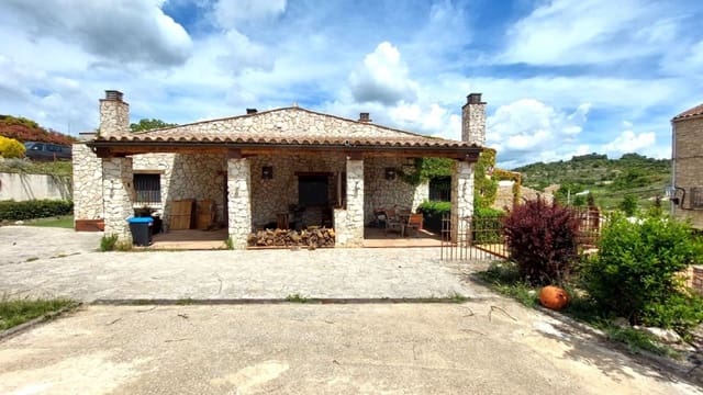 5 bedroom Townhouse for sale in Conesa with pool garage - € 385,000 (Ref: 10173100)