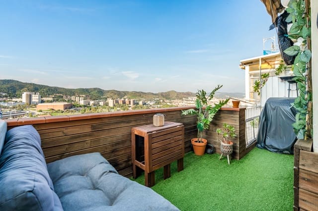 3 soverom Penthouse til salgs i La Teixonera, Barcelona by - € 295 000 (Ref: 10173104)