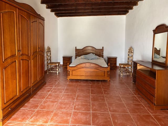 11 soveværelse Villa til salg i Tetir, Puerto del Rosario - € 680.000 (Ref: 10173107)
