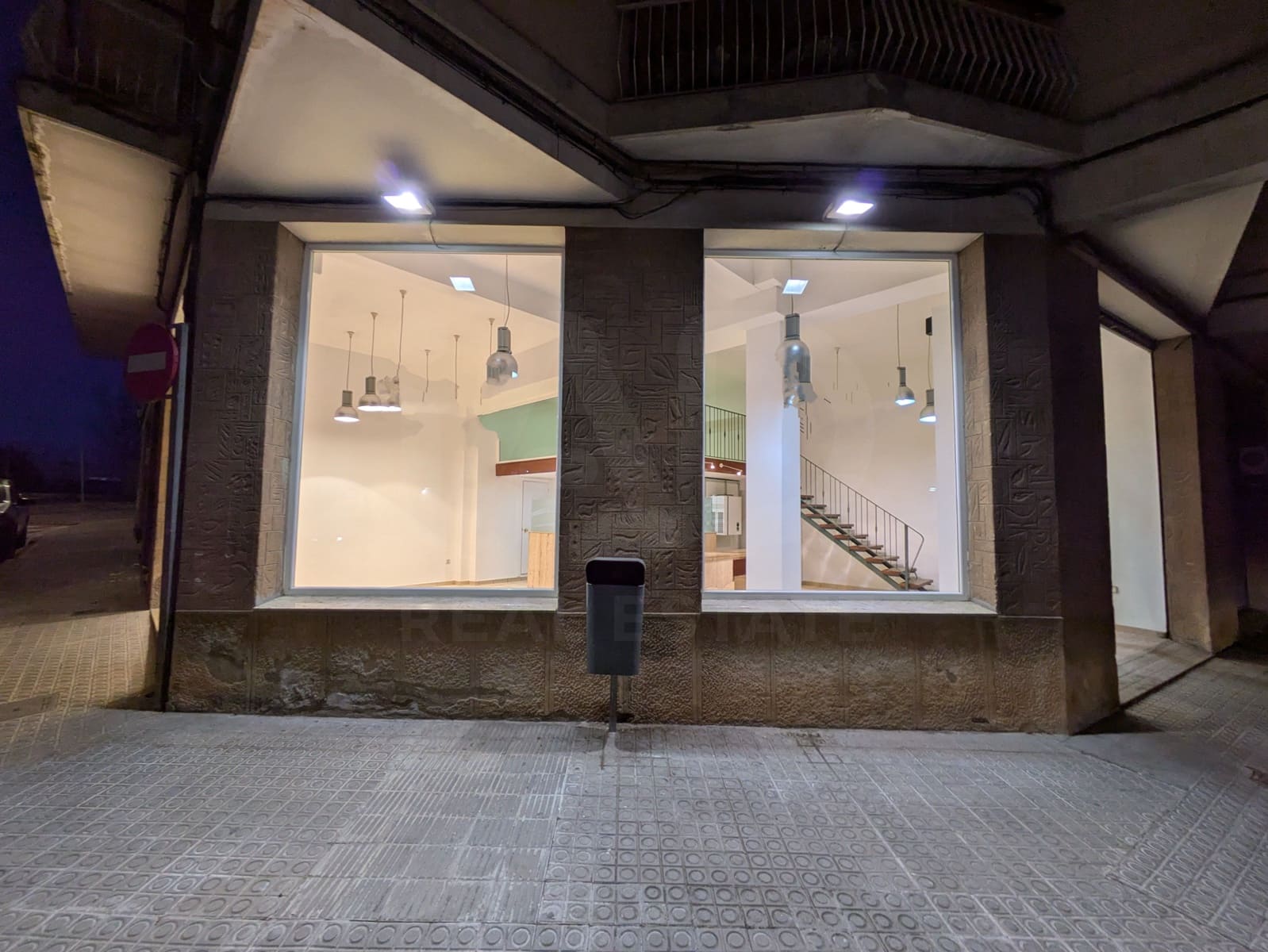 Kommersiell til salgs i Manresa - € 115 000 (Ref: 10173110)