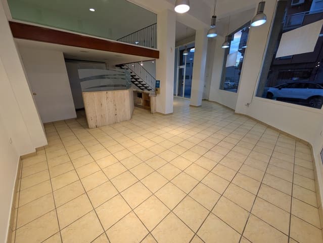 Commercieel te koop in Manresa - € 115.000 (Ref: 10173110)