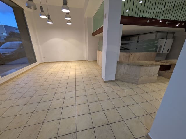 Commercieel te koop in Manresa - € 115.000 (Ref: 10173110)