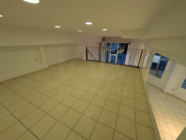 Commercieel te koop in Manresa - € 115.000 (Ref: 10173110)
