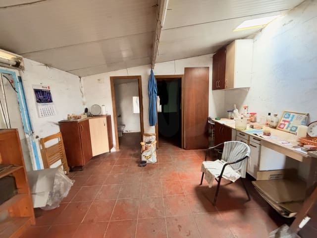 Finca/Landehus til salg i Castellanos de Moriscos - € 36.000 (Ref: 10173113)