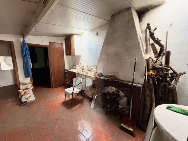 Finca/Landehus til salg i Castellanos de Moriscos - € 36.000 (Ref: 10173113)