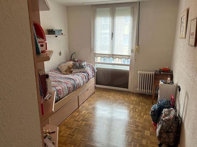 3 chambre Appartement à vendre à Vitoria-Gasteiz - 205 000 € (Ref: 10174271)