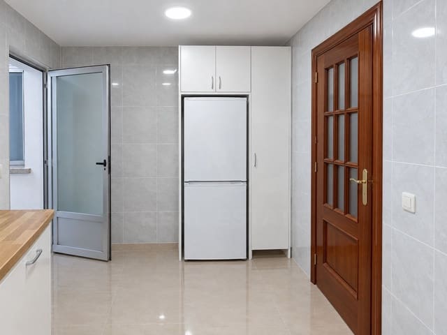 1 chambre Appartement à vendre à Ciudad Real ville - 148 000 € (Ref: 10174272)