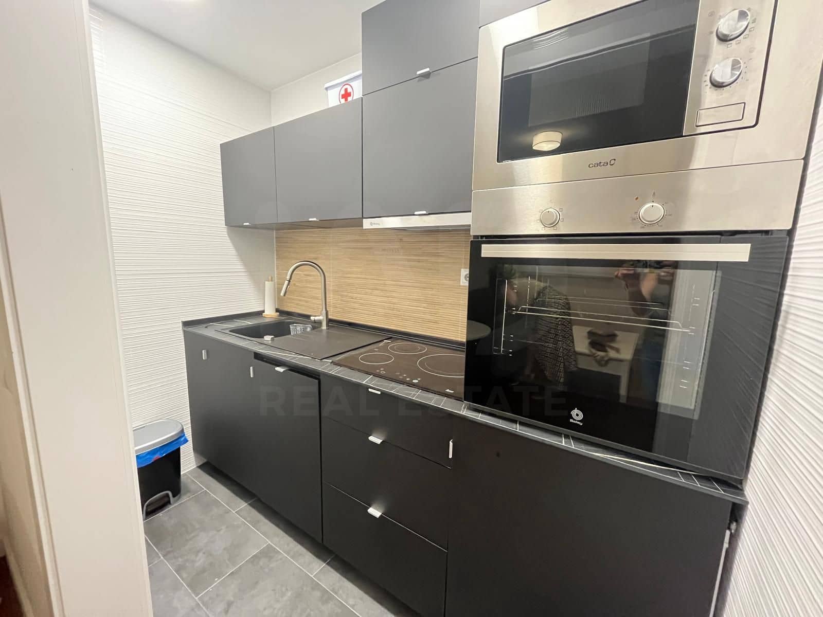 1 soveværelse Lejlighed til salg i Madrid by - € 445.000 (Ref: 10174274)