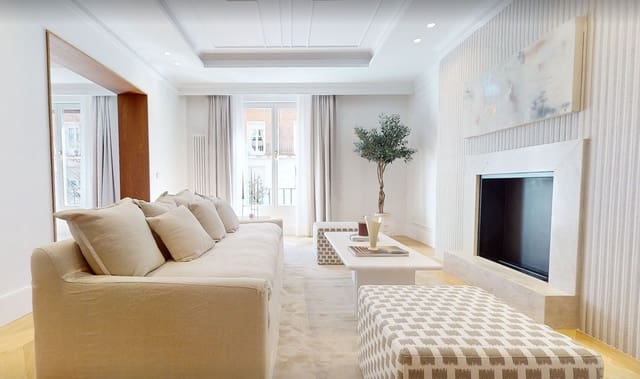 4 soveværelse Lejlighed til salg i Rios Rosas, Madrid by - € 2.295.000 (Ref: 10174275)