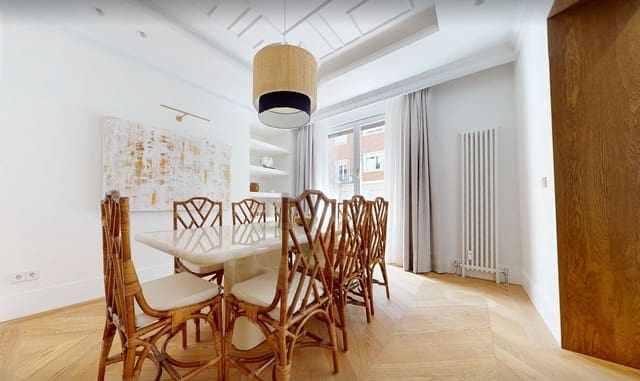 4 soveværelse Lejlighed til salg i Rios Rosas, Madrid by - € 2.295.000 (Ref: 10174275)