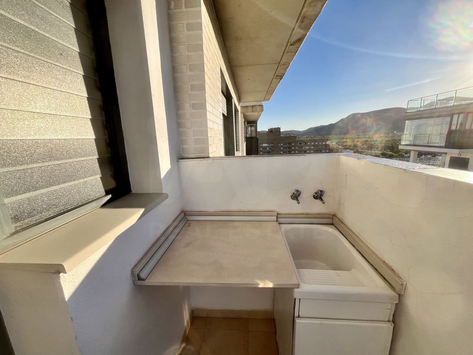 Ático de 2 habitaciones en Oropesa  en venta con piscina garaje - 214.000 € (Ref: 10174331)