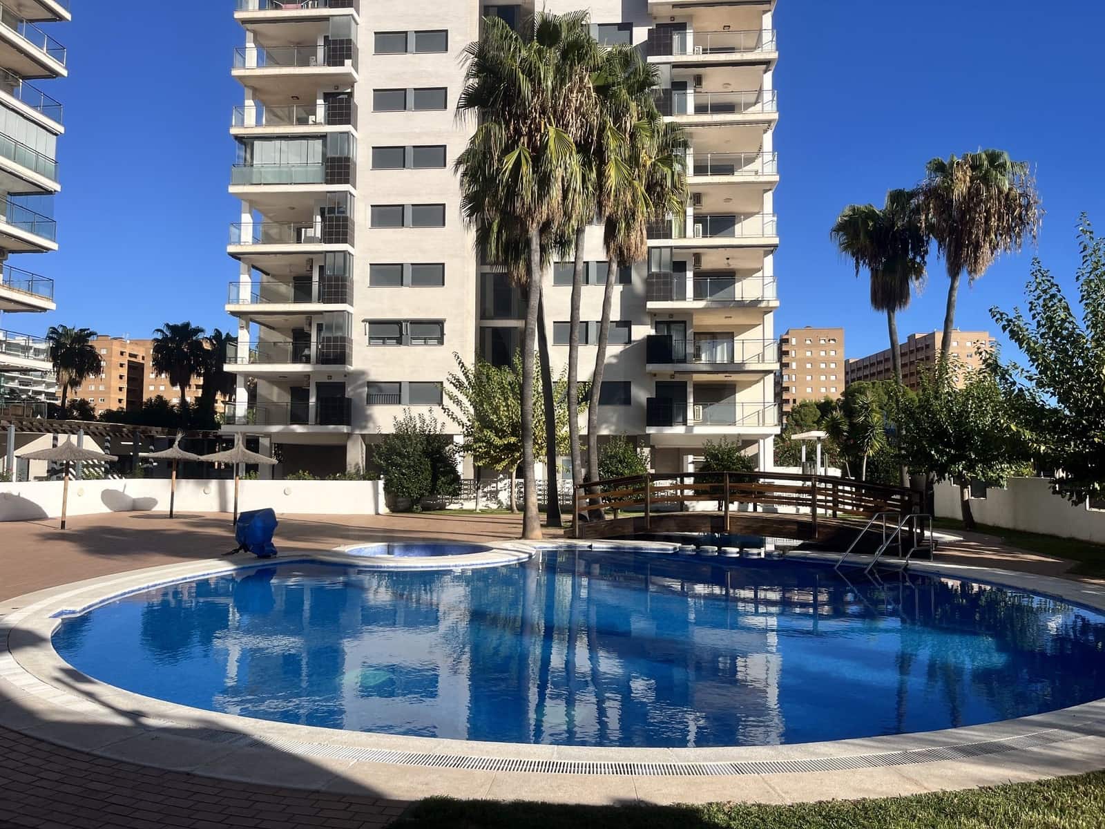 Ático de 2 habitaciones en Oropesa  en venta con piscina garaje - 214.000 € (Ref: 10174331)