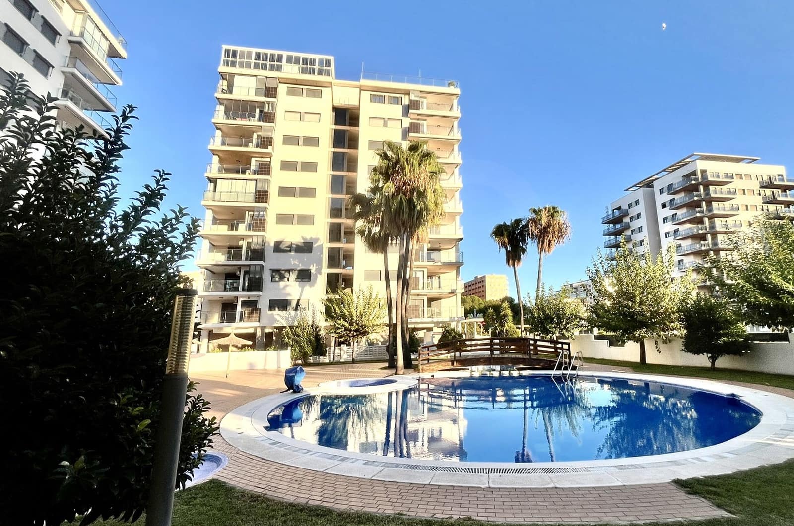 Ático de 2 habitaciones en Oropesa  en venta con piscina garaje - 214.000 € (Ref: 10174331)