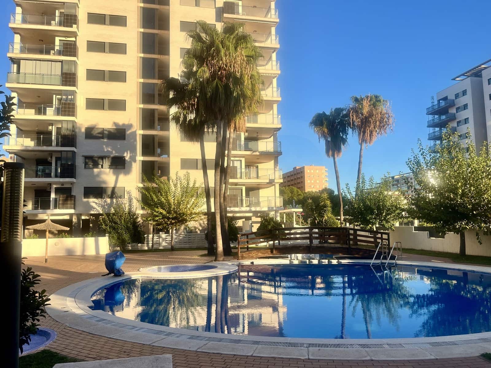 Ático de 2 habitaciones en Oropesa  en venta con piscina garaje - 214.000 € (Ref: 10174331)