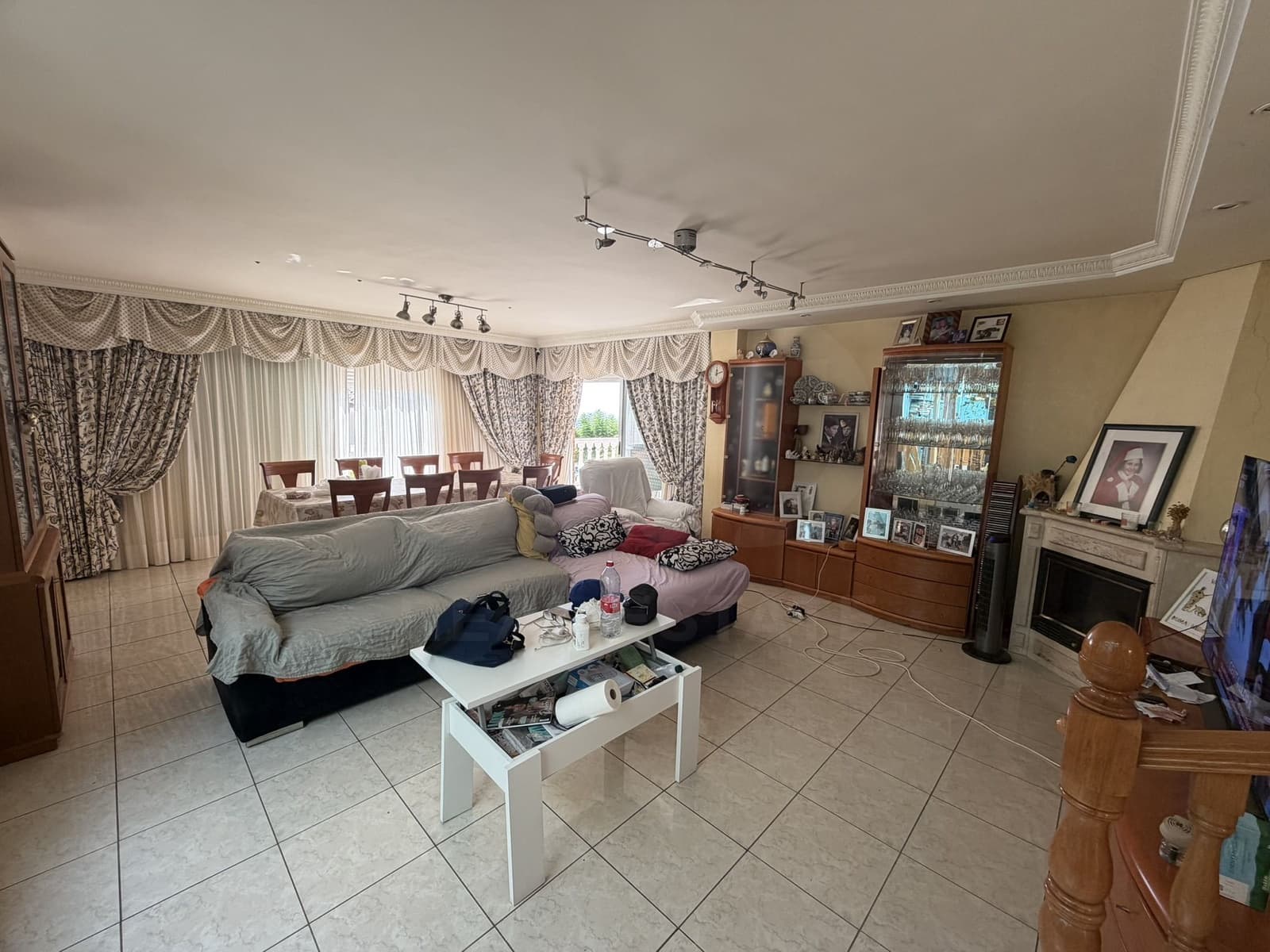 5 soveværelse Villa til salg i La Nucia med swimmingpool garage - € 700.000 (Ref: 10174332)