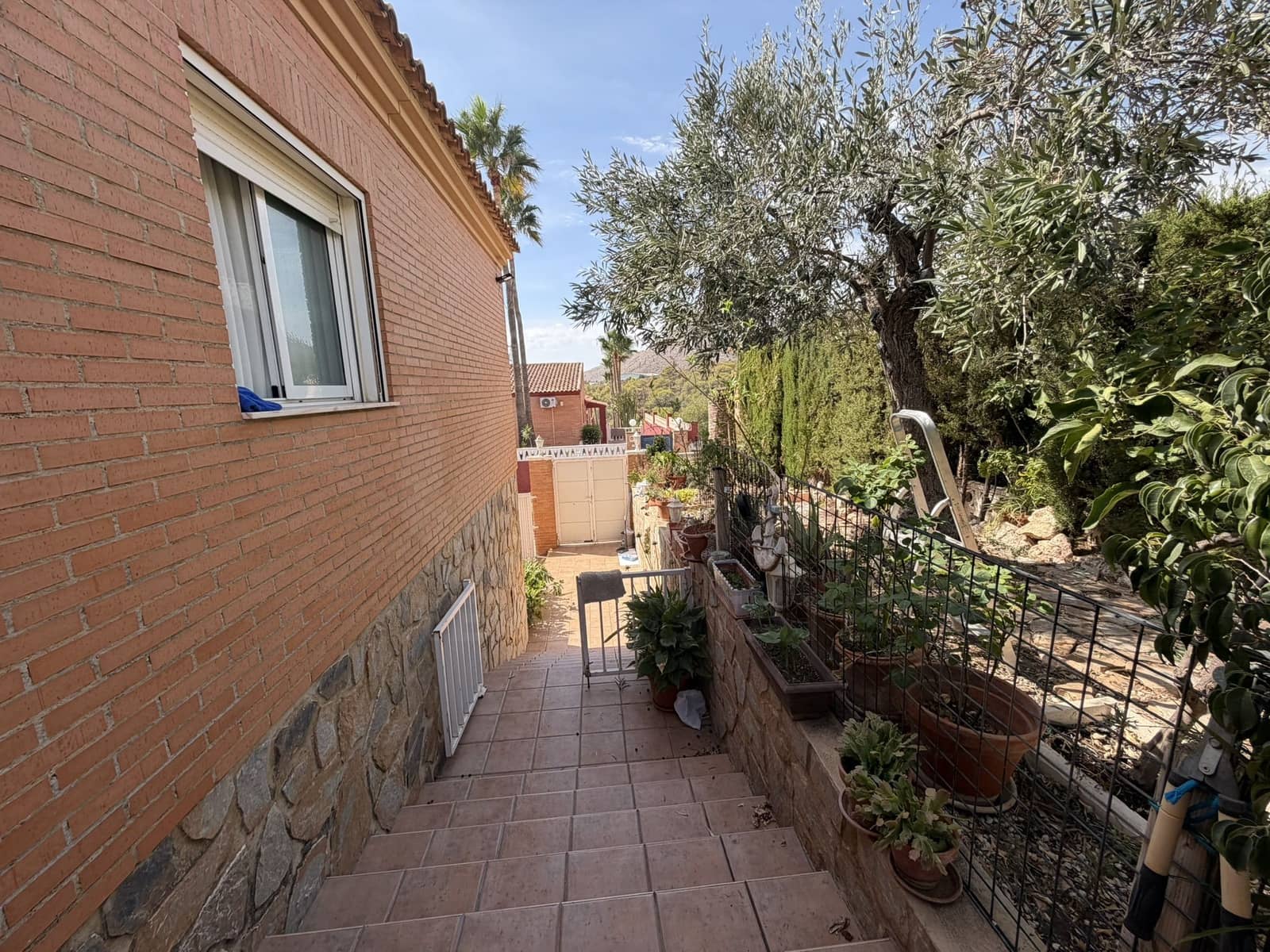 5 soveværelse Villa til salg i La Nucia med swimmingpool garage - € 700.000 (Ref: 10174332)