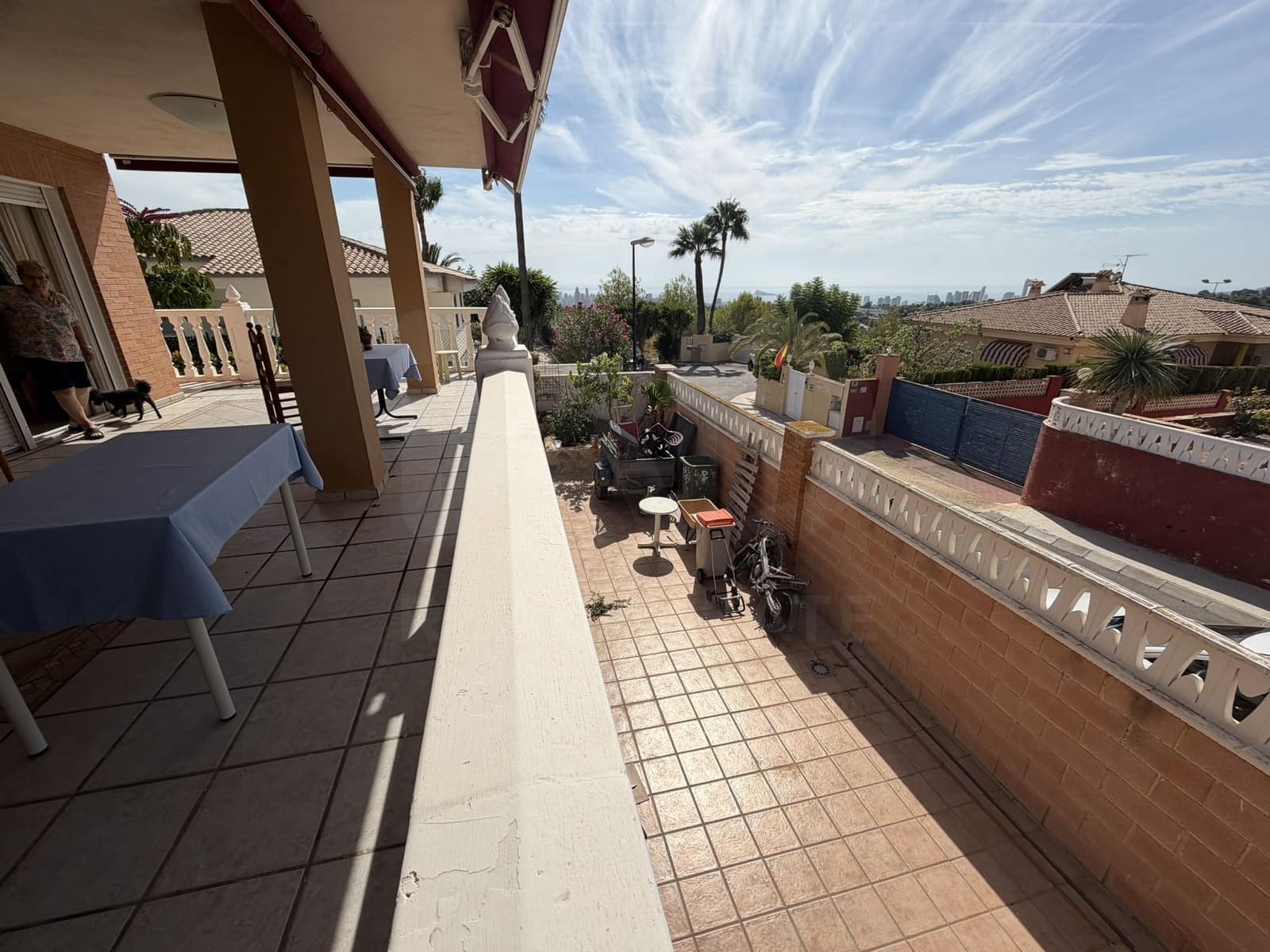 5 soveværelse Villa til salg i La Nucia med swimmingpool garage - € 700.000 (Ref: 10174332)