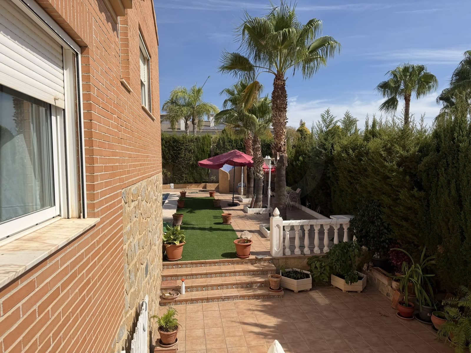 5 soveværelse Villa til salg i La Nucia med swimmingpool garage - € 700.000 (Ref: 10174332)