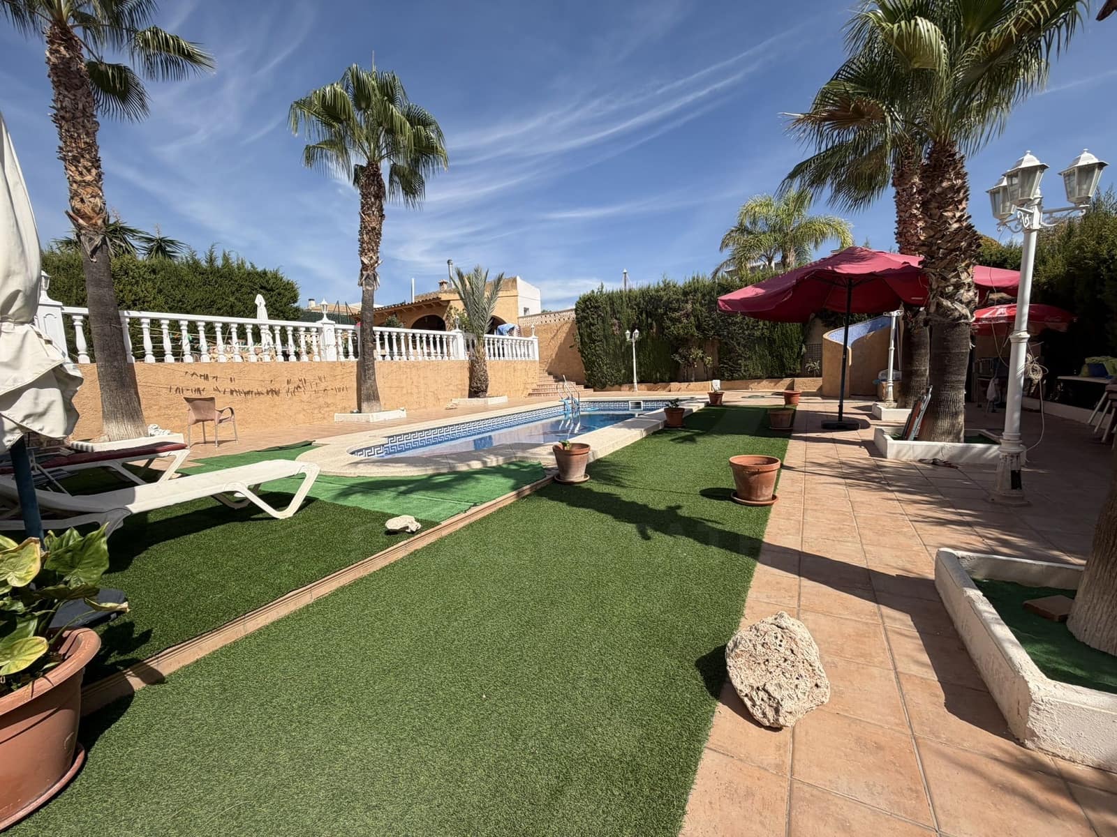 5 soveværelse Villa til salg i La Nucia med swimmingpool garage - € 700.000 (Ref: 10174332)