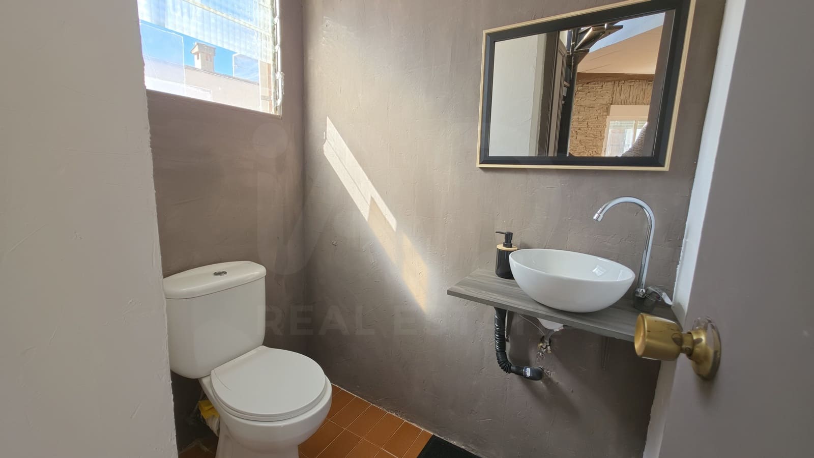 Casa de 4 habitaciones en Beniarrés en venta - 89.900 € (Ref: 10174653)