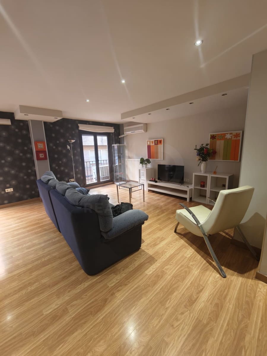 2 bedroom Apartment for sale in Valencia de Don Juan - € 88,900 (Ref: 10174786)