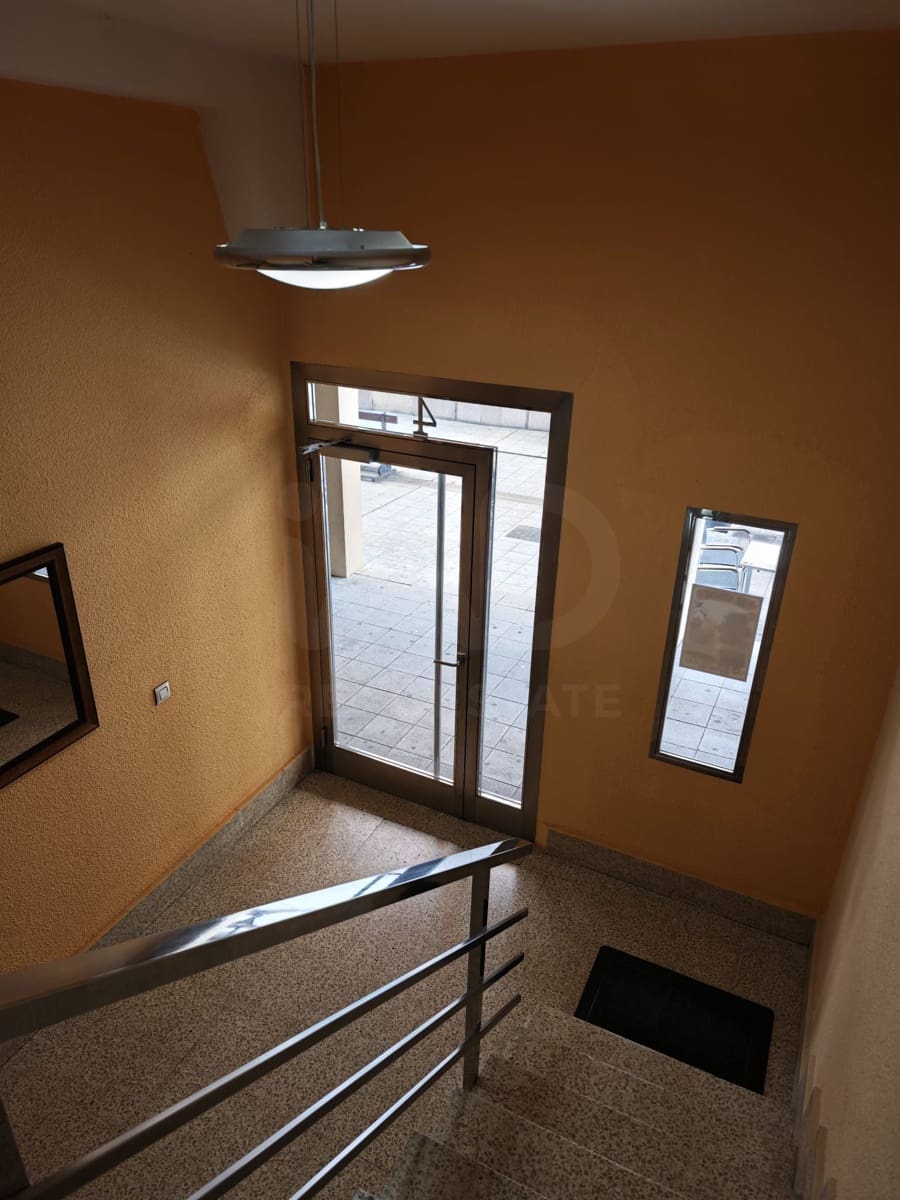2 bedroom Apartment for sale in Valencia de Don Juan - € 88,900 (Ref: 10174786)