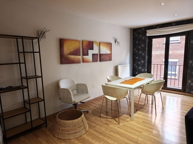 2 bedroom Apartment for sale in Valencia de Don Juan - € 88,900 (Ref: 10174786)