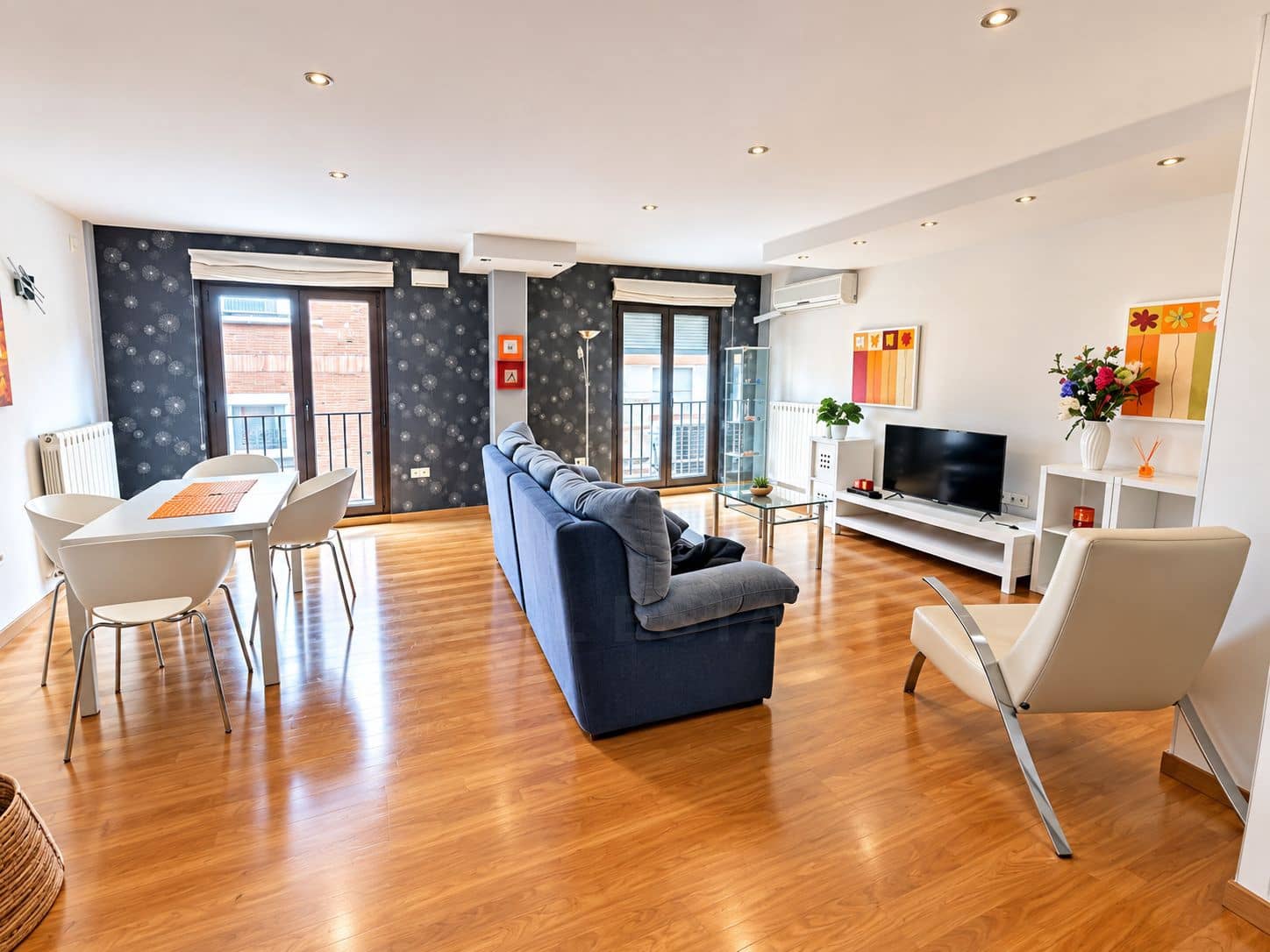 2 bedroom Apartment for sale in Valencia de Don Juan - € 88,900 (Ref: 10174786)