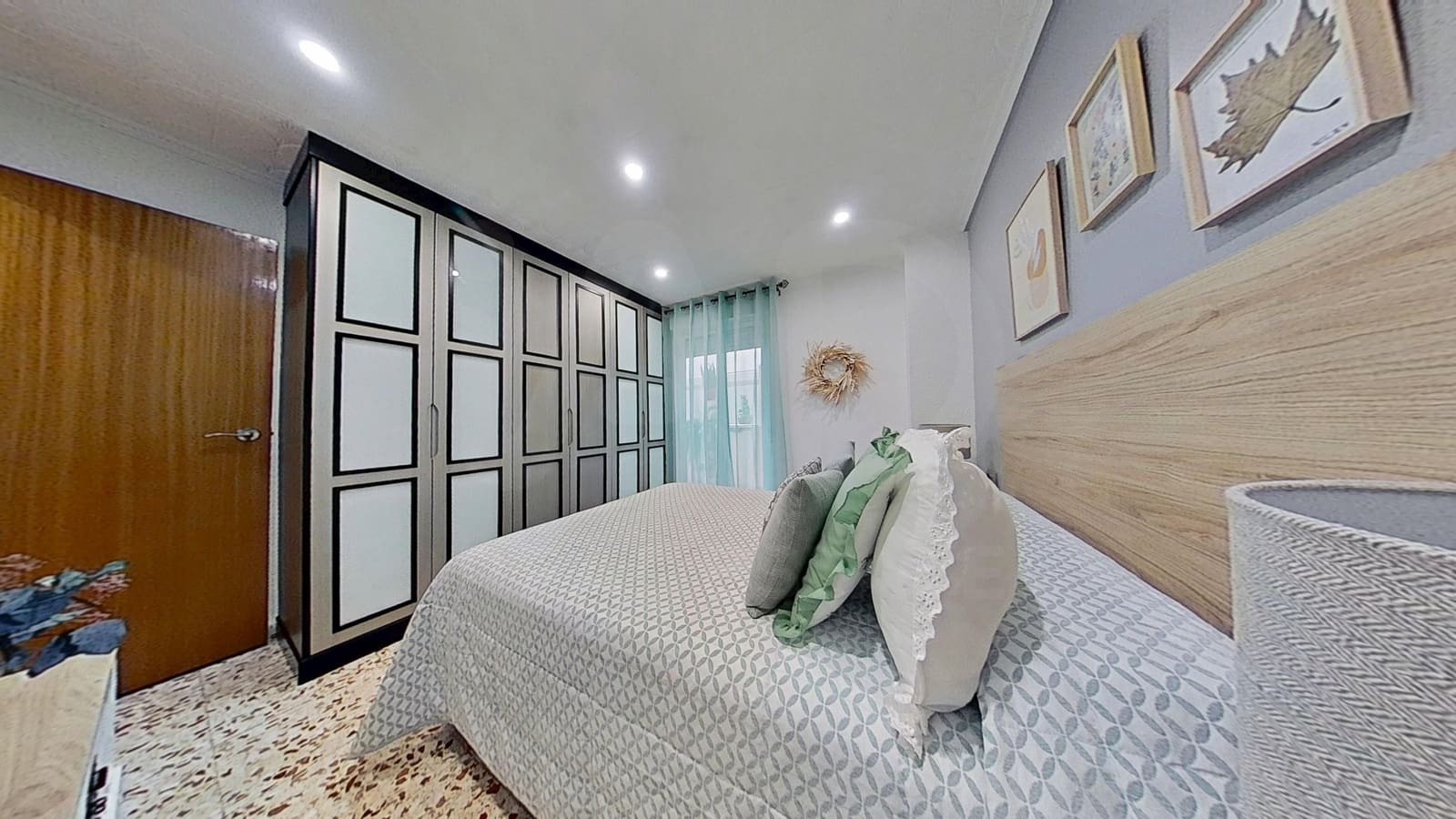 Apartamento de 3 habitaciones en Elche / Elx en venta con garaje - 189.500 € (Ref: 10174851)