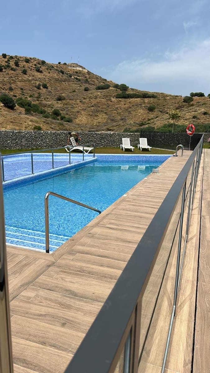 3 soverom Kjedet enebolig til salgs i Mijas med svømmebasseng garasje - € 710 526 (Ref: 10174855)