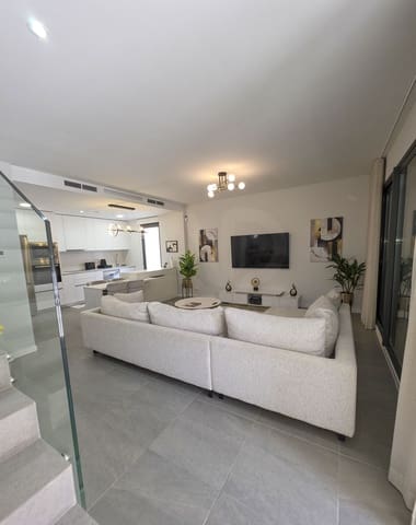 3 soverom Kjedet enebolig til salgs i Riviera del Sol, Mijas med svømmebasseng garasje - € 710 526 (Ref: 10174855)