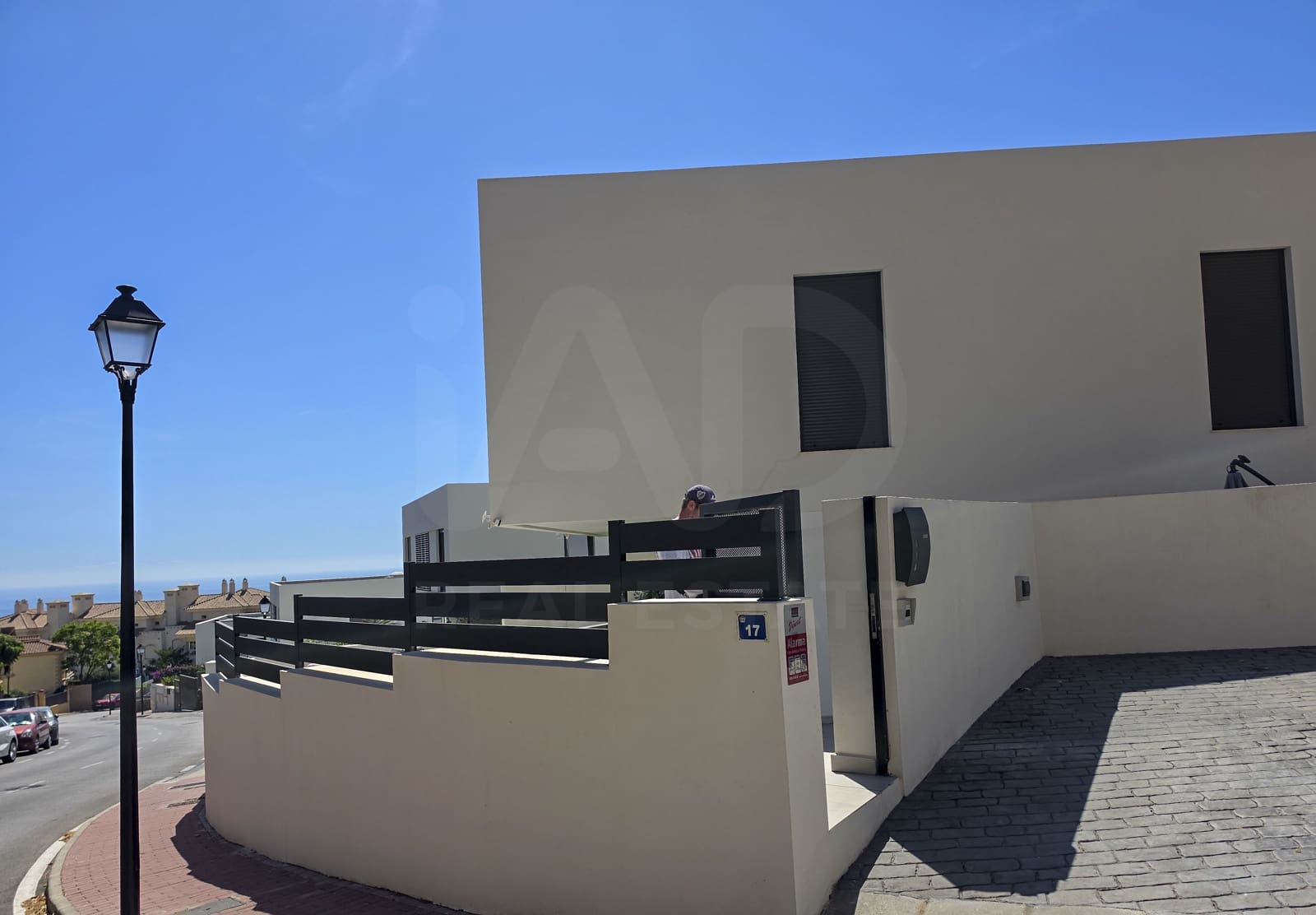 3 soverom Kjedet enebolig til salgs i Mijas med svømmebasseng garasje - € 710 526 (Ref: 10174855)