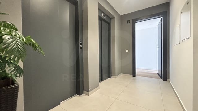 2 soveværelse Lejlighed til salg i Playa de San Juan, Alicante by med swimmingpool - € 525.000 (Ref: 10174856)