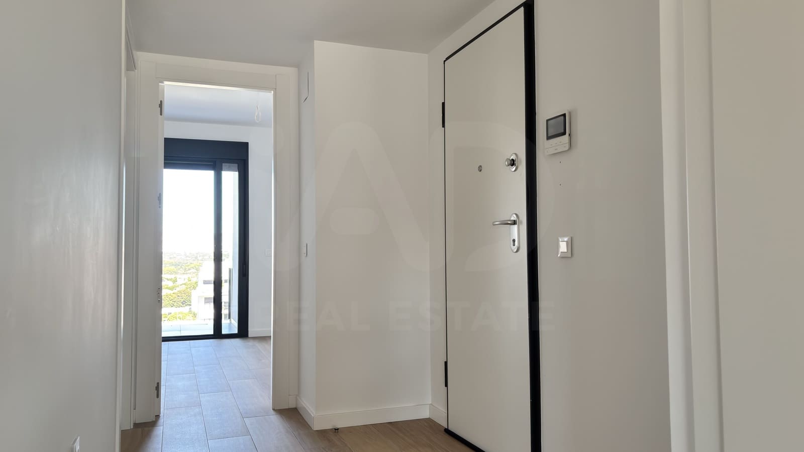 2 soveværelse Lejlighed til salg i Alicante by med swimmingpool - € 525.000 (Ref: 10174856)