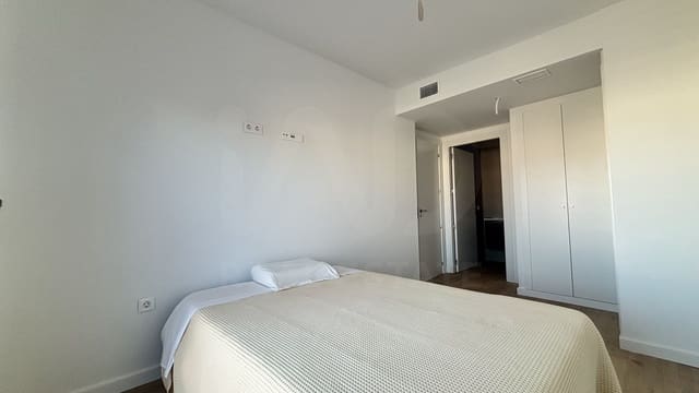 2 soveværelse Lejlighed til salg i Playa de San Juan, Alicante by med swimmingpool - € 525.000 (Ref: 10174856)