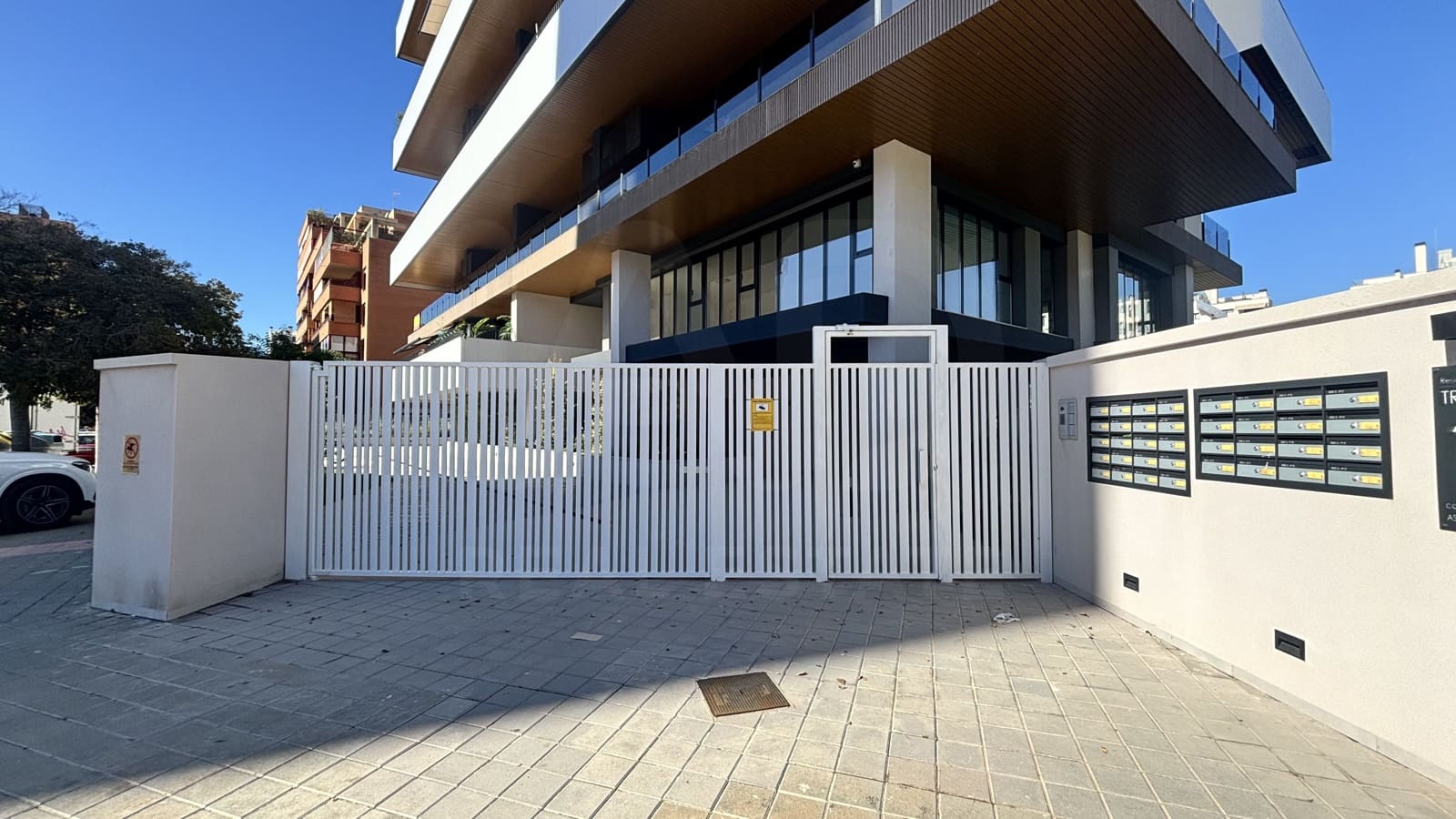 2 soveværelse Lejlighed til salg i Alicante by med swimmingpool - € 525.000 (Ref: 10174856)