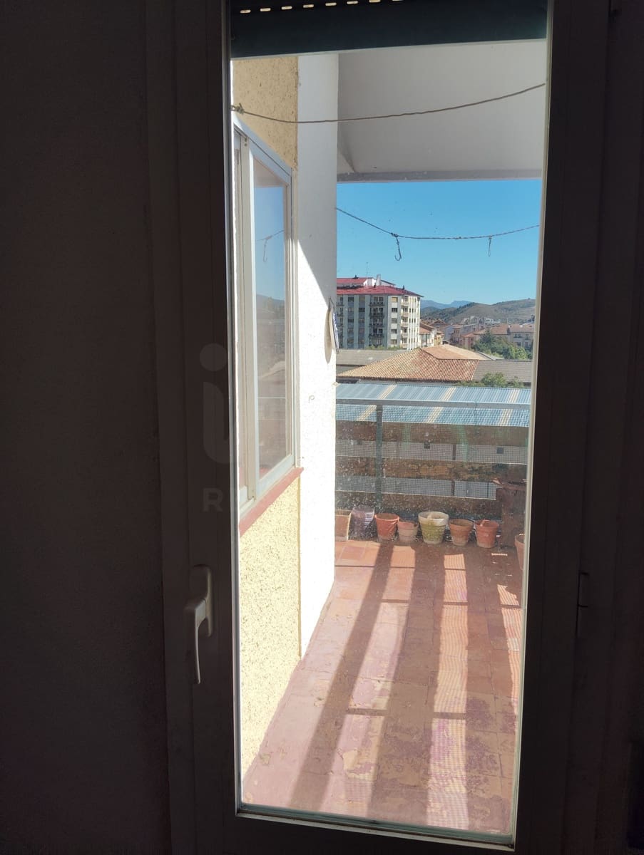 5 makuuhuone Huoneisto myytävänä paikassa Jaca - 219 000 € (Ref: 10175240)