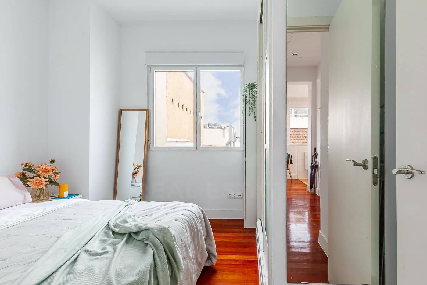 1 bedroom Apartment for sale in Madrid city - € 350,000 (Ref: 10175928)