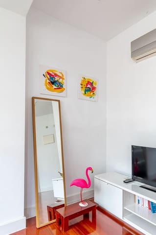 1 bedroom Apartment for sale in Gaztambide, Madrid city - € 350,000 (Ref: 10175928)