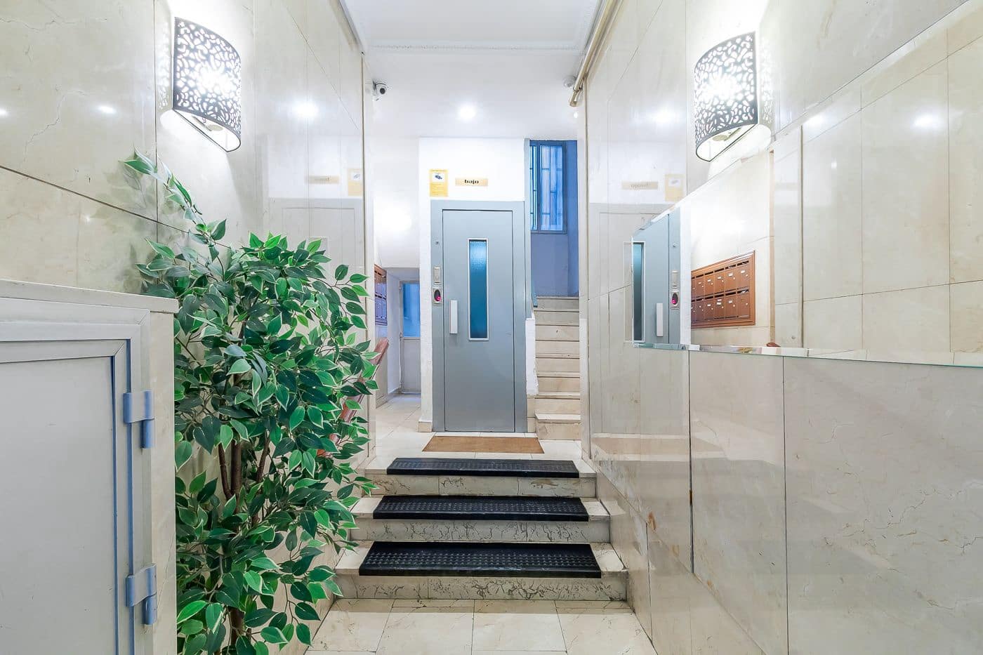 1 bedroom Apartment for sale in Madrid city - € 350,000 (Ref: 10175928)
