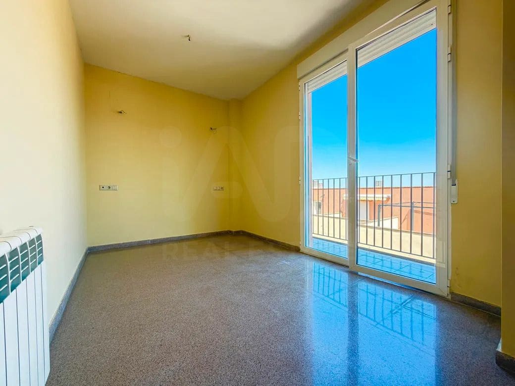4 chambre Villa/Maison Mitoyenne à vendre à Castello de Rugat avec piscine - 149 000 € (Ref: 10175931)