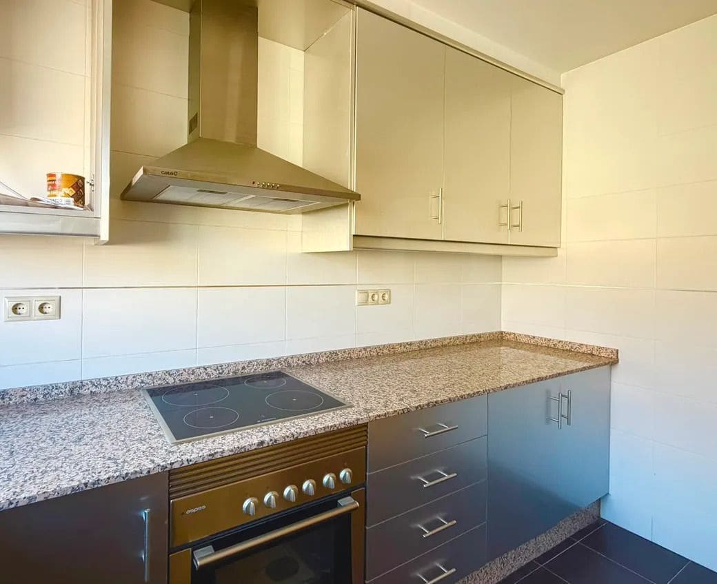 4 chambre Villa/Maison Mitoyenne à vendre à Castello de Rugat avec piscine - 149 000 € (Ref: 10175931)