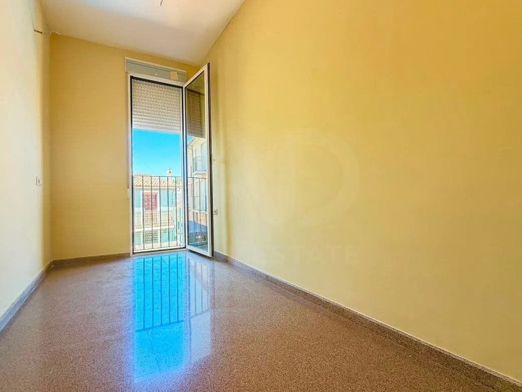 4 chambre Villa/Maison Mitoyenne à vendre à Castello de Rugat avec piscine - 149 000 € (Ref: 10175931)