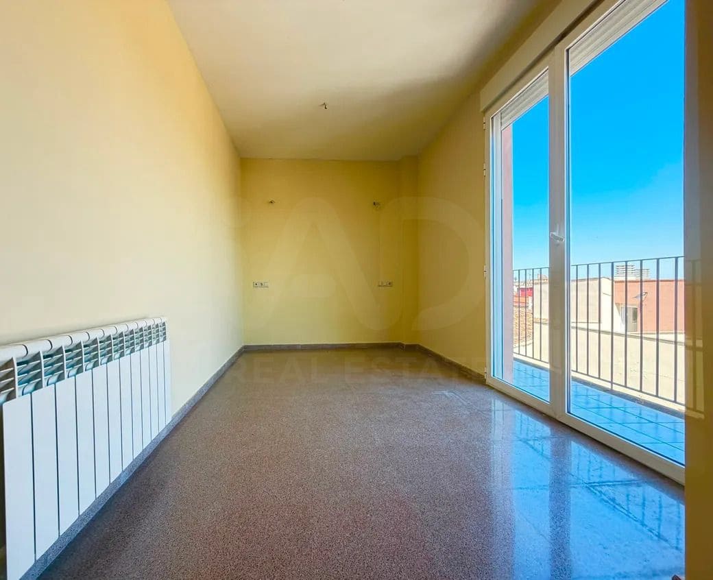 4 chambre Villa/Maison Mitoyenne à vendre à Castello de Rugat avec piscine - 149 000 € (Ref: 10175931)