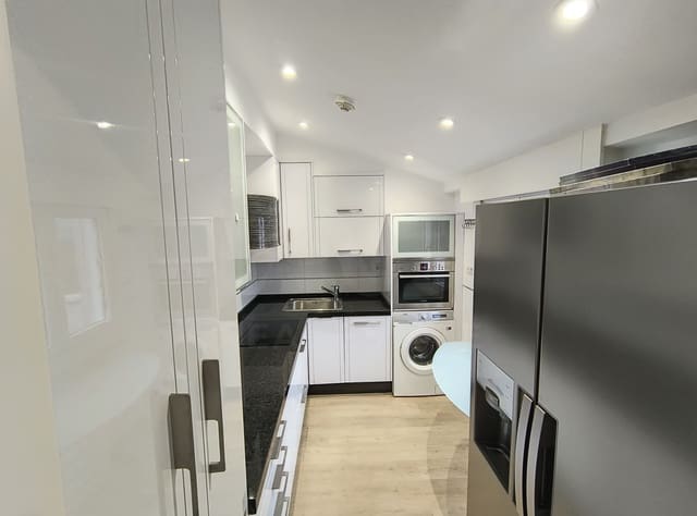 2 bedroom Penthouse for sale in Vigo - € 625,000 (Ref: 10175949)