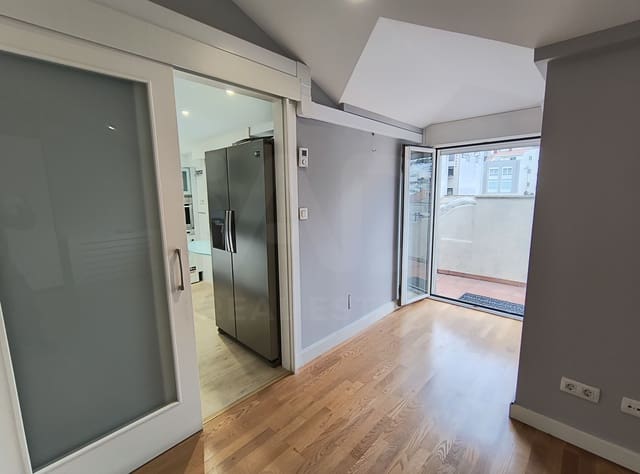 2 bedroom Penthouse for sale in Vigo - € 625,000 (Ref: 10175949)